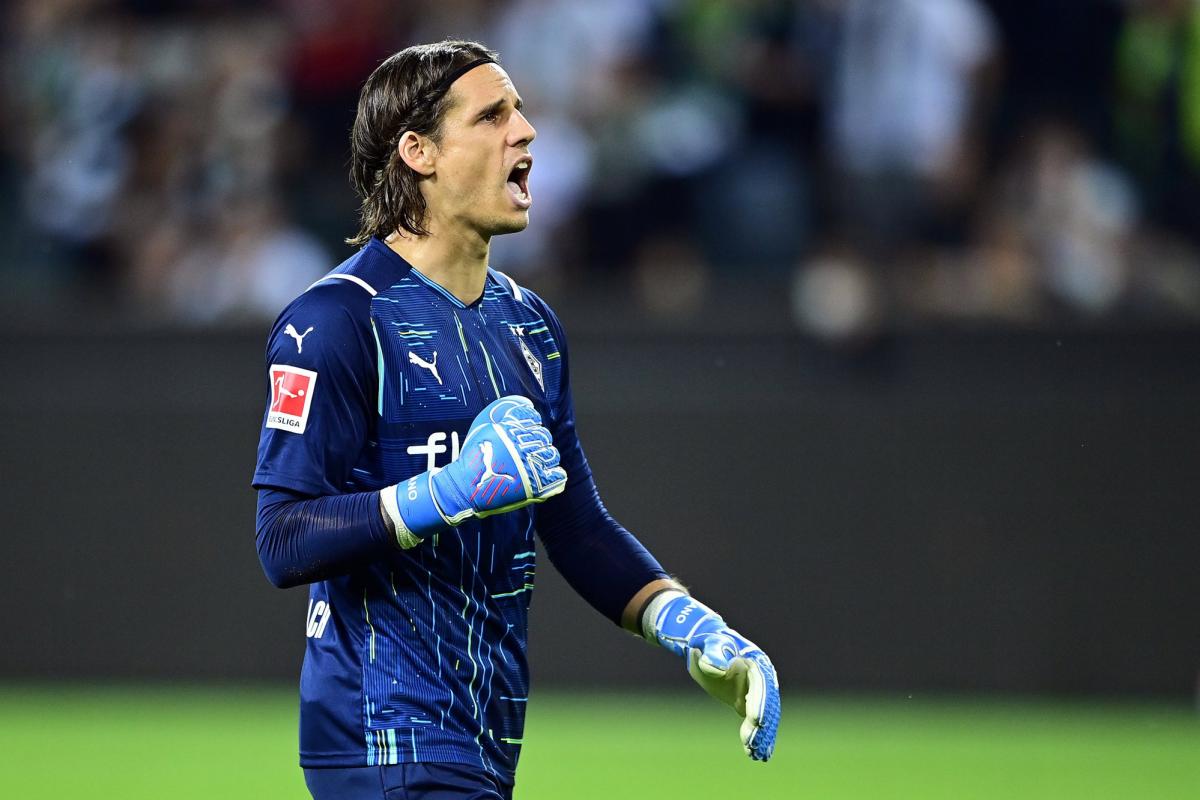 Manchester United news: The Red Devils interested in Yann Sommer