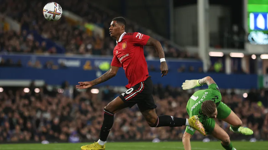 Manchester United Beat Everton After Marcus Rashford Responds to Roy Keane’s Criticism