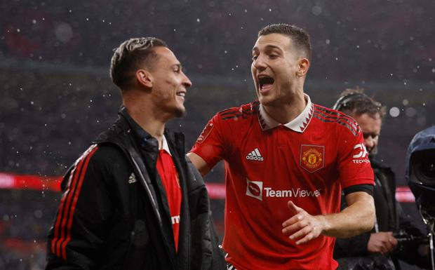 Diogo Dalot Makes Manchester United Penalty Revelation After Red Devils Brighton on Penalties in FA Cup Semi-Final