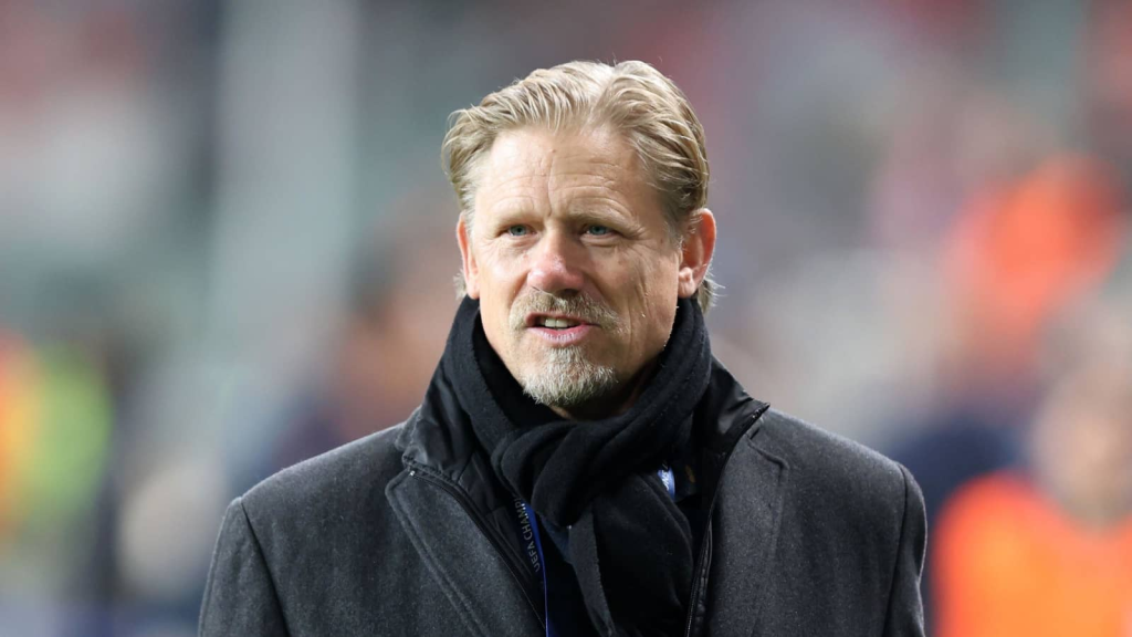 Peter Schmeichel: Few Manchester United Players Should Be Embarrassed With Their Performance in 2-2 Draw With Sevilla
