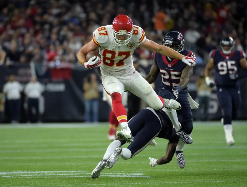 In one of Travis Kelce best games against Houston Texans, he showed the potential to become one of the best tight ends in NFL hsitory