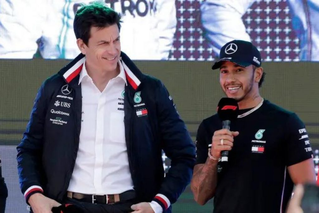 Lewis Hamilton Mercedes contract reveals his forward-thinking focus and revelation on 2025 and beyond